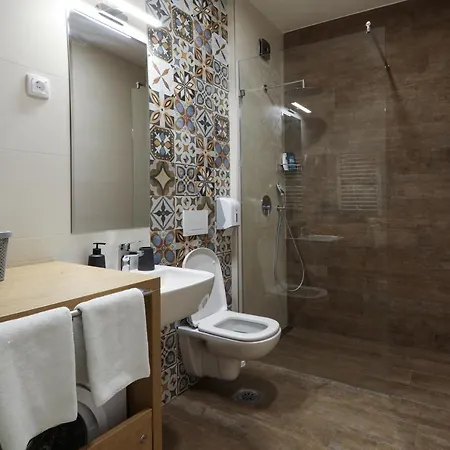 Promenada Avenija Apartman Újvidék