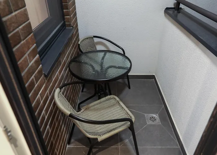 Διαμέρισμα Promenada Avenija *